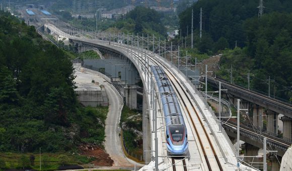 探訪貴州首條350km/h速度等級高鐵